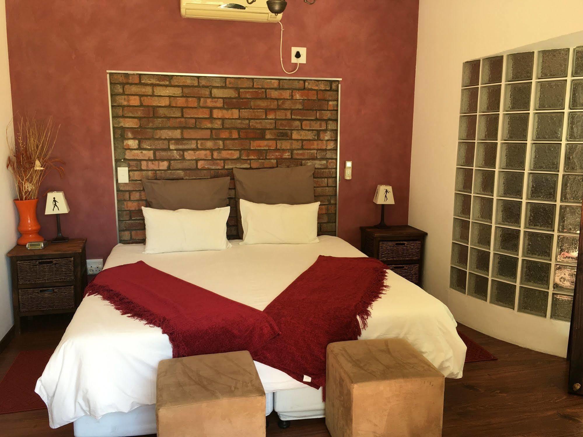 Ons Stee Bed And Breakfast เวลลิงตัน ภายนอก รูปภาพ
